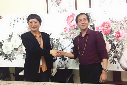 副省长王随莲于北京看望山东籍画家李幼华